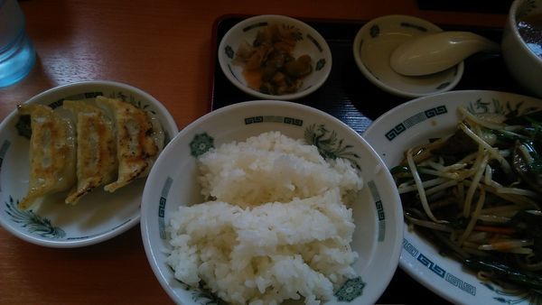 「餃子（3個）130円」@日高屋 JR新杉田店の写真