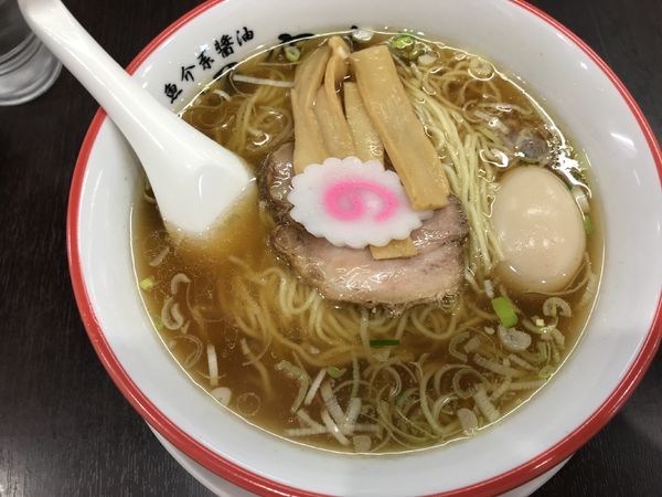 「らーめん750円中盛100円味玉券」@煮干しらーめん 海空土 吉岡店の写真