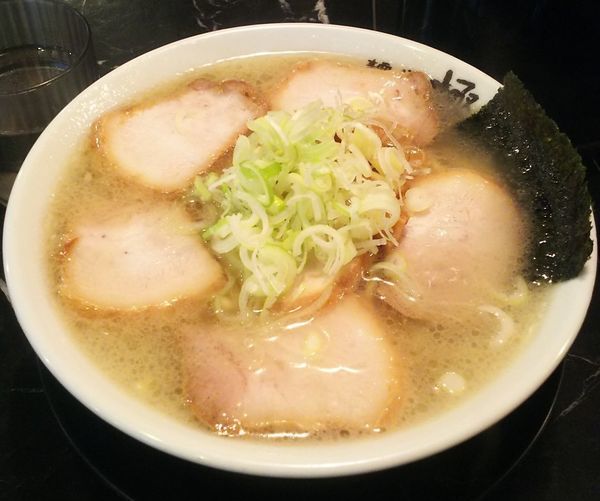 「ちゃーしゅー麺　ランチサービス大盛り」@麺や 極の写真