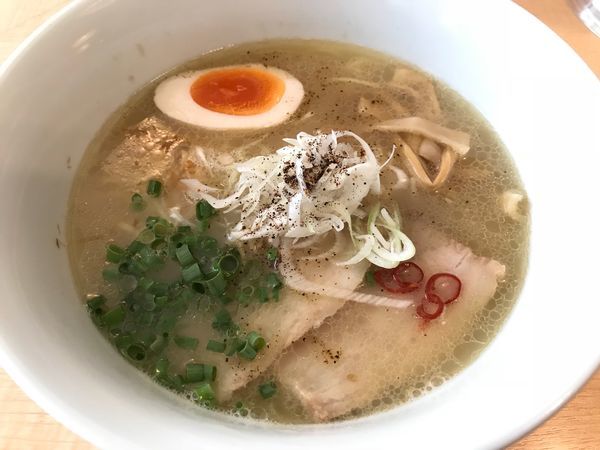 「塩らーめん  750円」@麺屋 しゃもの写真