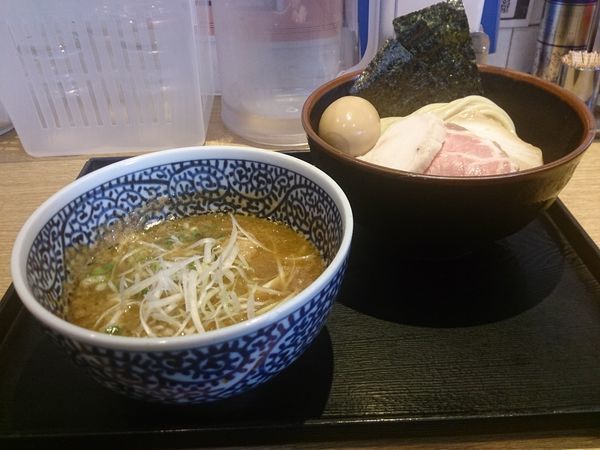 「特製濃厚魚介つけ麺」@麺屋 一燈の写真