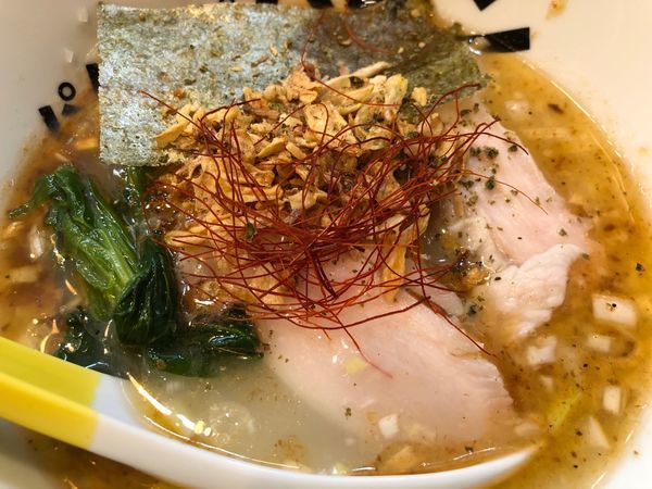 「[限定] カカカカカルピスラーメン」@パイナップルラーメン屋さん パパパパパインの写真