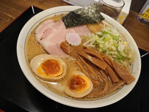 「濃厚煮干しラーメン醤油 800円」@青森大勝軒 サンロード青森店の写真