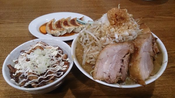 「豚太麺750円+他」@豚男爵の写真