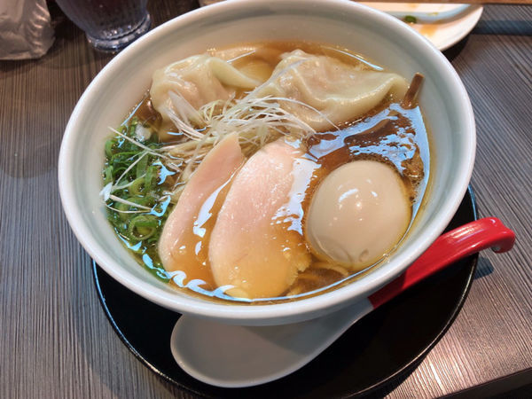 「特製醤油ラーメン　1100円」@柳麺 呉田-goden-の写真
