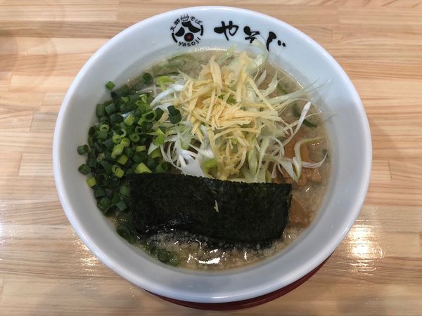 「背脂らぁ麺（醤油）」@支那そば やそじの写真