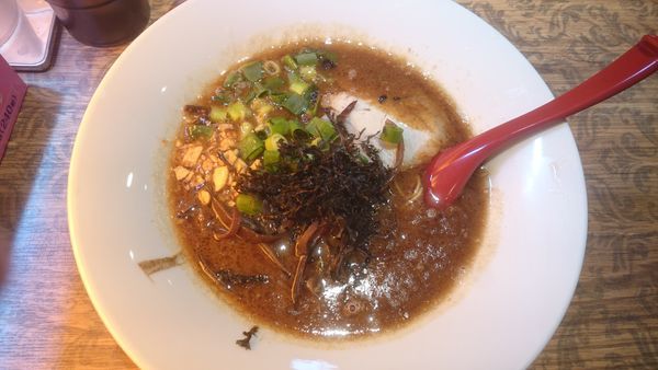 「長浜黒ラーメンBセット800円」@長浜らーめん いっせんかくの写真