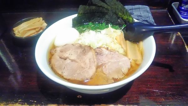 「醬油らーめん」@自家製麺ほうきぼし 神田店の写真