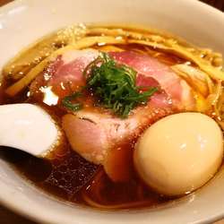 特製醤油らぁ麺