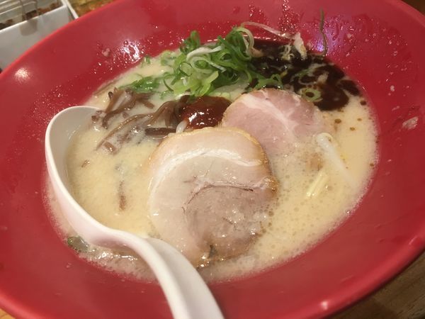 「赤丸新味」@博多一風堂 明大前店の写真