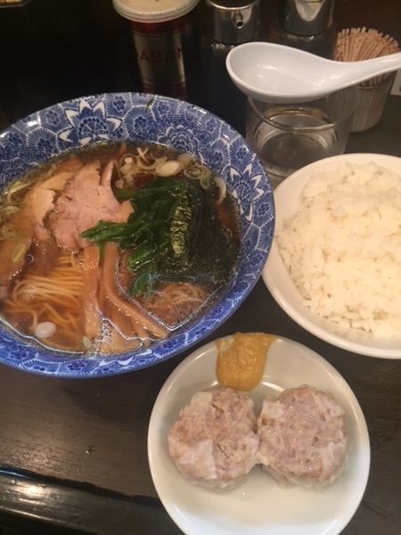 「らーめん　350円　＋しゅうまいライス200円」@肉厚わんたん麺と手作り焼売 ら麺亭 浅草支店の写真