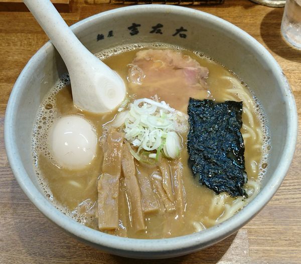 「味玉らーめん」@麺屋吉左右の写真