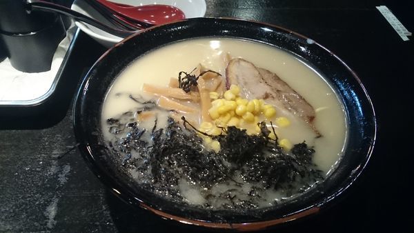 「岩海苔塩らーめん・麺増し　￥８７０」@麺屋 めんりゅうの写真