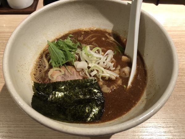 「豚骨醤油ラーメン」@ボノボの写真
