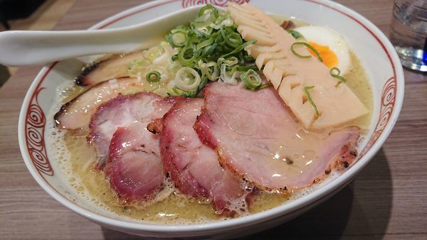 「鶏白湯(白)」@麺者 雄の写真