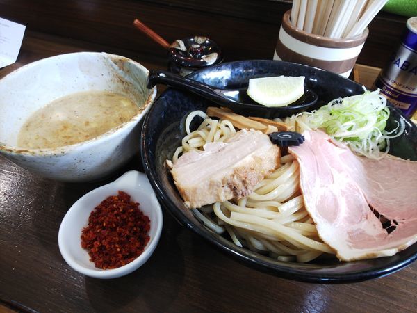 「肉鰹つけ麺大盛＋海老辛味」@らーめん 虎テツの写真