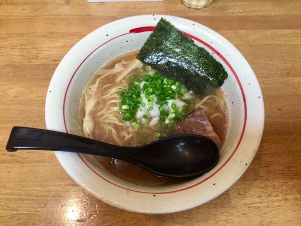 「らー麺」@麺や うしおの写真