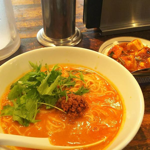 「担々麺+ミニ陳麻飯   910円」@陳麻家 用賀店の写真