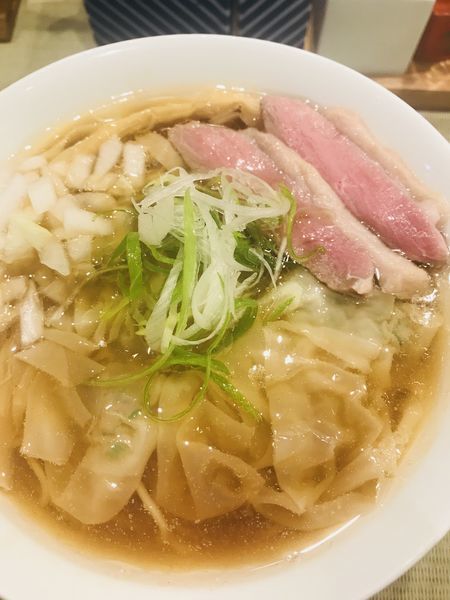 「鴨ワンタン麺」@らーめん 鴨to葱の写真