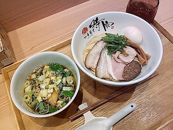 「ホロホロ南蛮キジつけ蕎麦＋特製トッピング」@中華蕎麦 時雨の写真