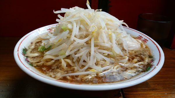 「ラーメン煮玉子　ヤサイ」@ザ・ラーメンスモールアックスの写真