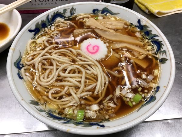 「キリンラガービール小瓶 ＋ 焼豚 → ラーメン」@中華そば みたかの写真
