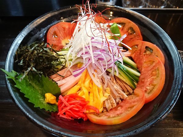 「The冷やし中華800円＋三品盛250円 他」@麺や 笑 ～Sho～の写真