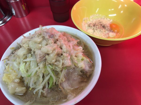 「小ラーメン(ニンニク、アブラ)+チーズ850円」@ラーメン二郎 茨城守谷店の写真