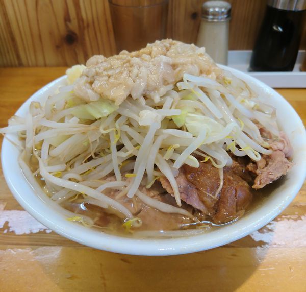 「小ラーメン うずら にんにく あぶら」@らーめん つの旨の写真