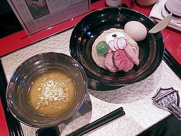 「特製つけ麺＋味玉」@江戸前つけ麺 銀座 魄瑛の写真
