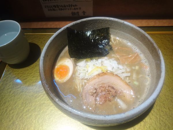 「煮干し醤油そば ８５０円」@麺屋 音の写真