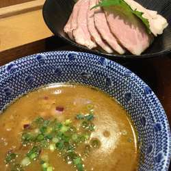 チャーシュー濃厚つけ麺＋チャーシュー