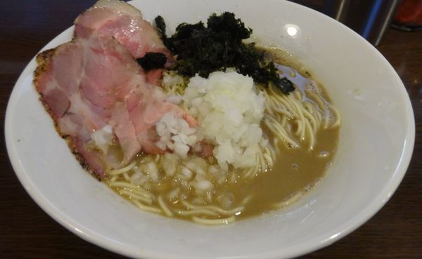 「極煮干しそば塩」@麺屋SOの写真