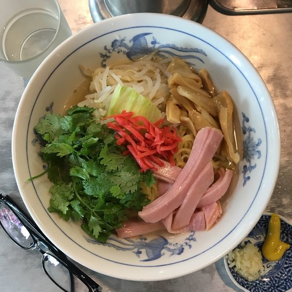 「香菜冷やし中華」@らーめん大 練馬店の写真