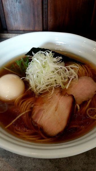 「淡麗味玉醤油そば」@麺処 風人の写真