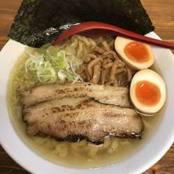 特製塩らー麺