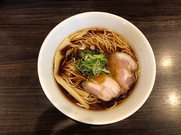 「醤油ラーメン」@かしわぎの写真