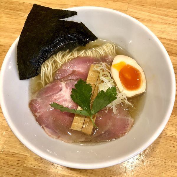 「【限定】カマス煮干し中華そば ￥800」@寿製麺よしかわ 坂戸店の写真