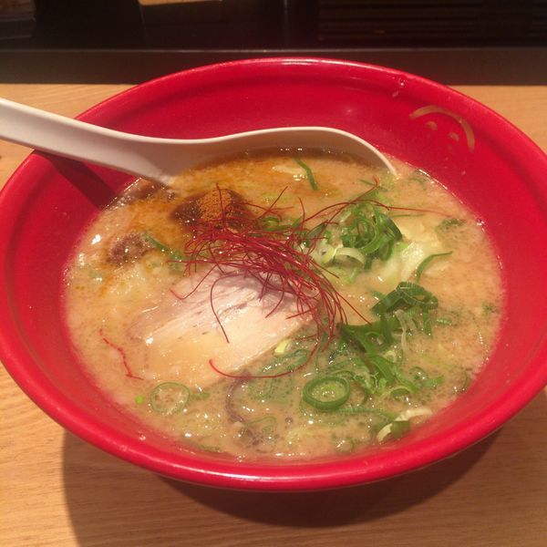 「豚骨 赤」@TOKYO豚骨BASE MADE by 博多一風堂 ペリエ海浜幕張店の写真