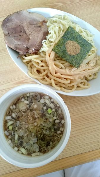 「淡麗鶏清湯つけめん（醤油）９００円」@拉麺 しのざきの写真