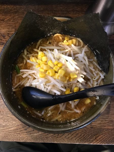 「みそこってりらーめん(背脂あり) 780円」@らーめんダイニング ど・みそ 京橋本店の写真