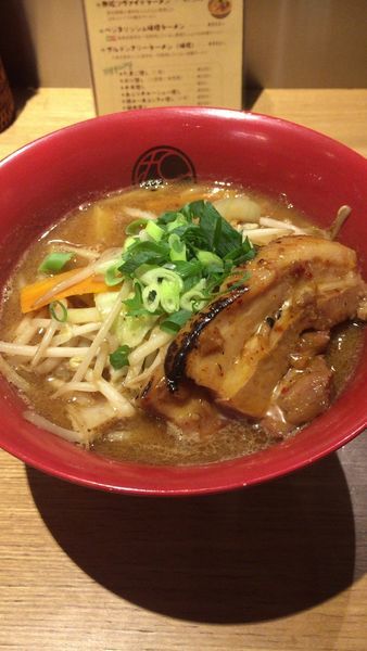 「焦げ味噌ラーメン」@無垢ツヴァイテの写真