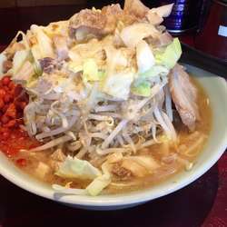 ブッタそば(野菜増し・背脂増し・辛揚げ普通）