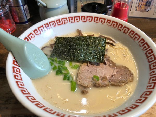 「とんこつラーメン」@ニュー甲子園の写真