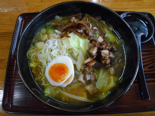 「らあめん　カレー味(塩)」@とうそん 焼津店の写真