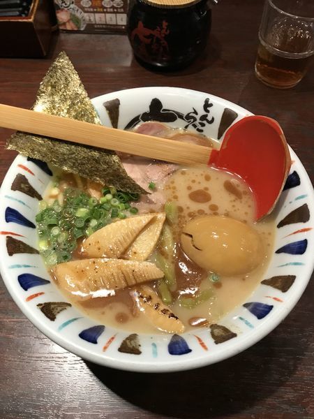 「七志味玉ラーメン¥800」@七志 渋谷道玄坂店の写真