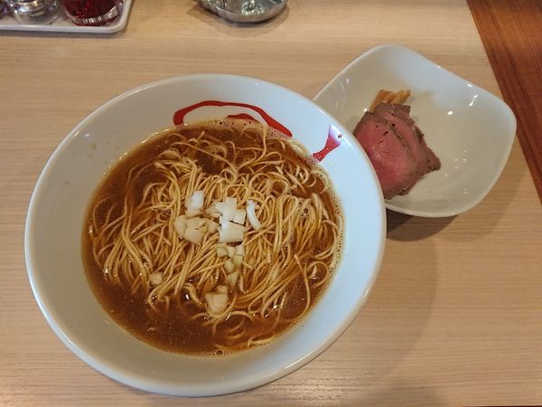 「お父さん(醤油) 750円」@麺＆cafe Coi.Coi.の写真