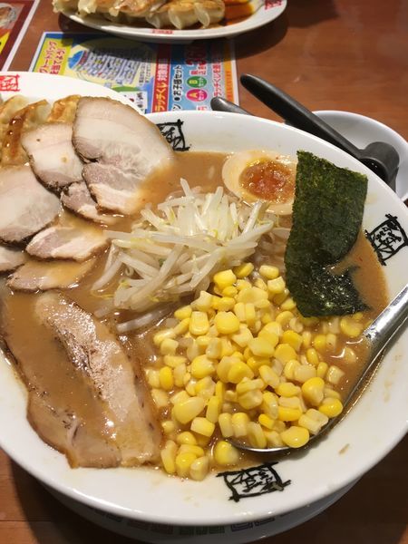 「まる得みそ【大盛、チャーシューとコーン増量】」@おおぎやラーメン 高崎問屋町店の写真