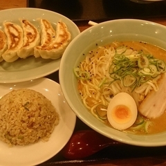 マル天麺房の画像