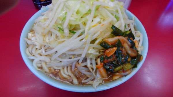 「小ラーメン　ピリ辛ニラダレ」@ラーメン二郎 中山駅前店の写真